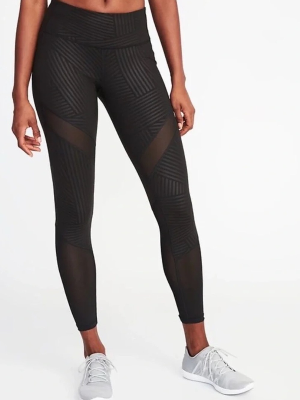 Old Navy Black Mesh Panel Active Leggings - Size Medium